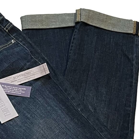 NWT Jennifer Lopez Boyfriend Mid Rise Straight Leg Jeans size 2 Stretch Denim - Picture 2 of 14